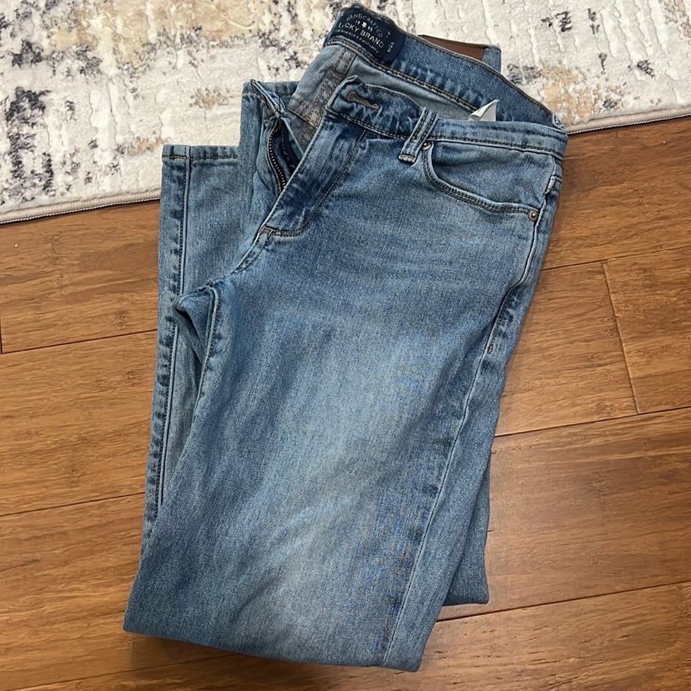 blue lucky brand “sweet crop” jeans size 6 /28